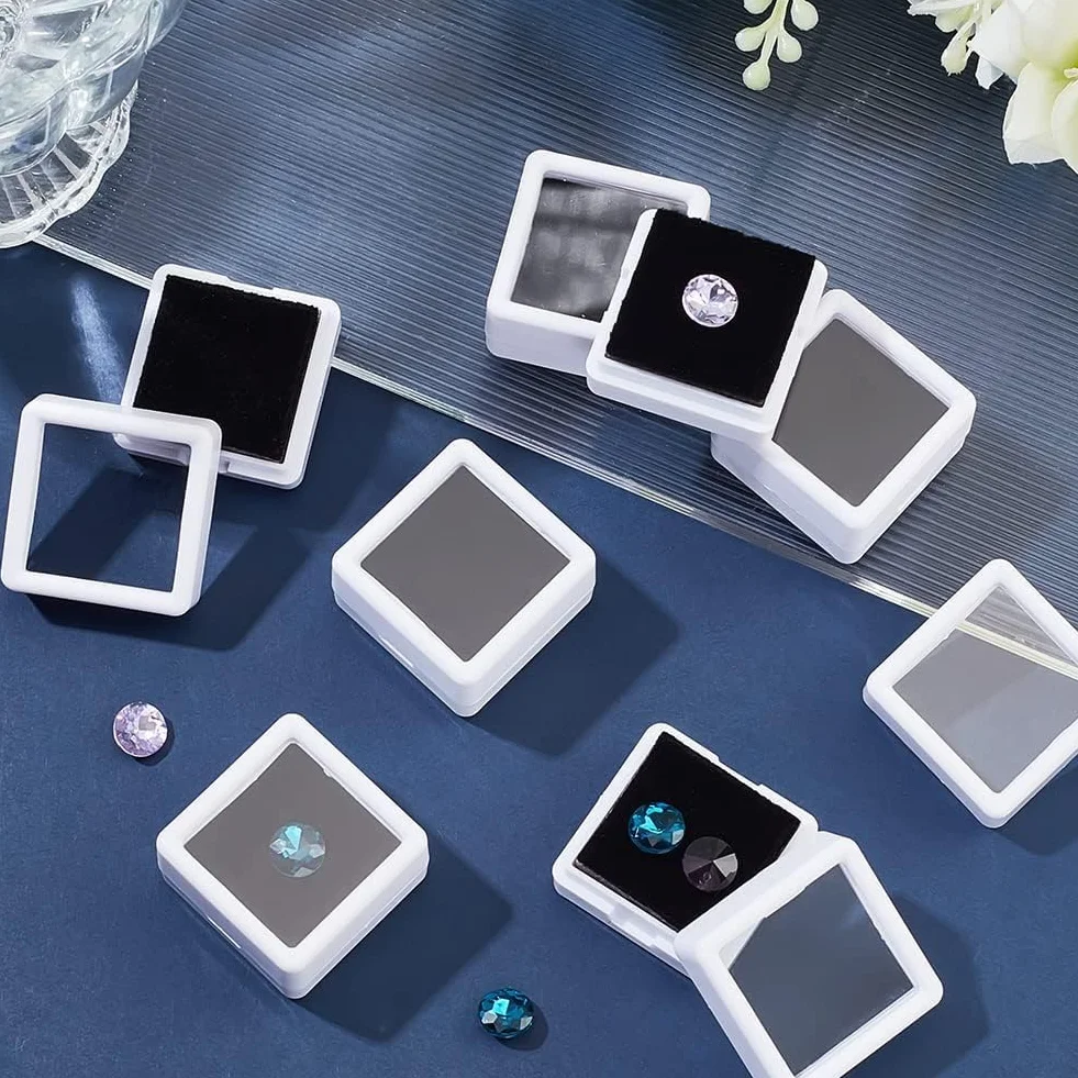 20 sztuk 3x3 cm pudełka na kamienie szlachetne, akrylowe szkatułki na biżuterię z przezroczystą pokrywką i gąbką wewnątrz, czarno-biała szkatułka ekspozycyjna, do kamieni szlachetnych