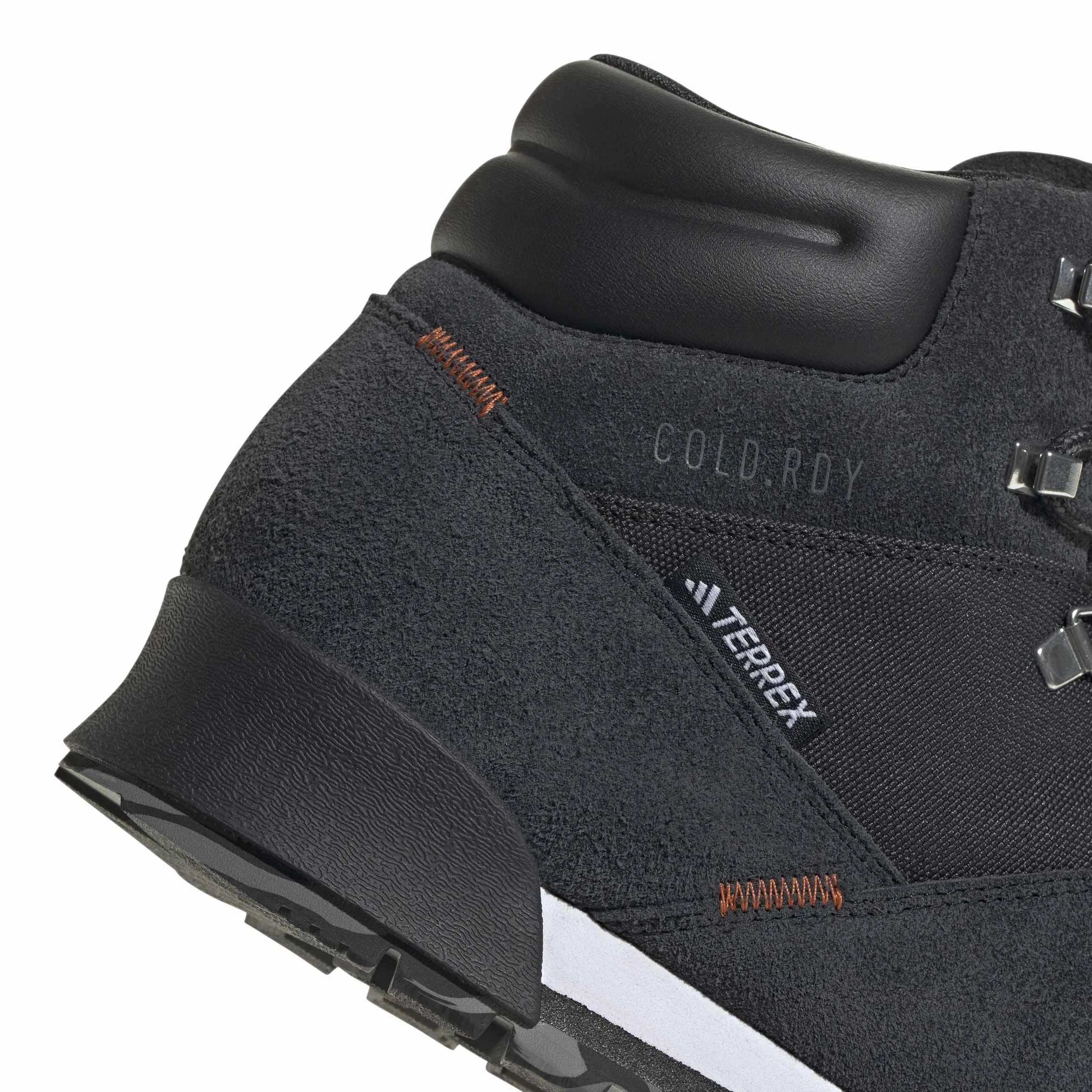 adidas Mężczyźni Terrex Snowpitch Cold.rdy Hiking ShoesButy turystyczne