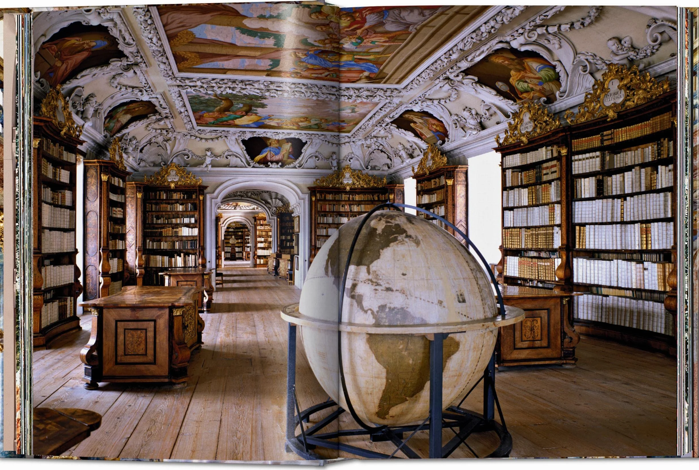 The World's Most Beautiful Libraries: The World’s Most Beautiful Libraries. 45th Ed.
