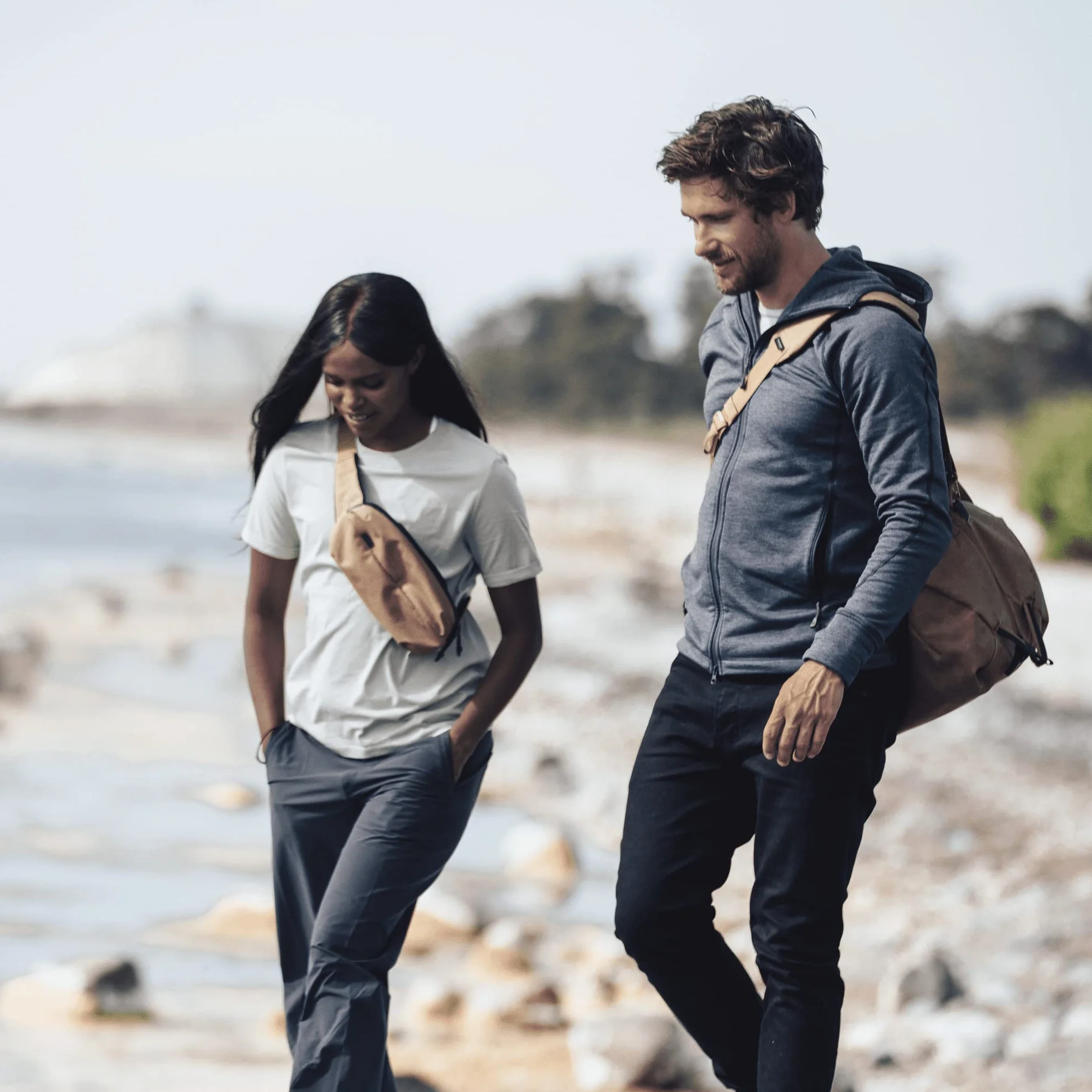 Thule Aion Sling Bag Czarny
