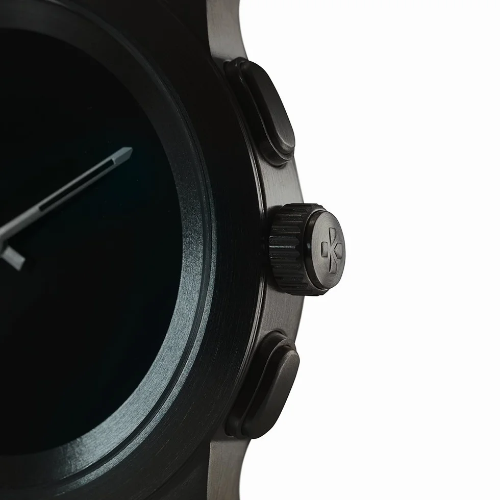 MyKronoz ZeTime Elite Hybrid Smartwatch 44 mm z mechanicznymi wskazówkami na kolorowym ekranie dotykowym – szczotkowany czarny/metalowy krawat