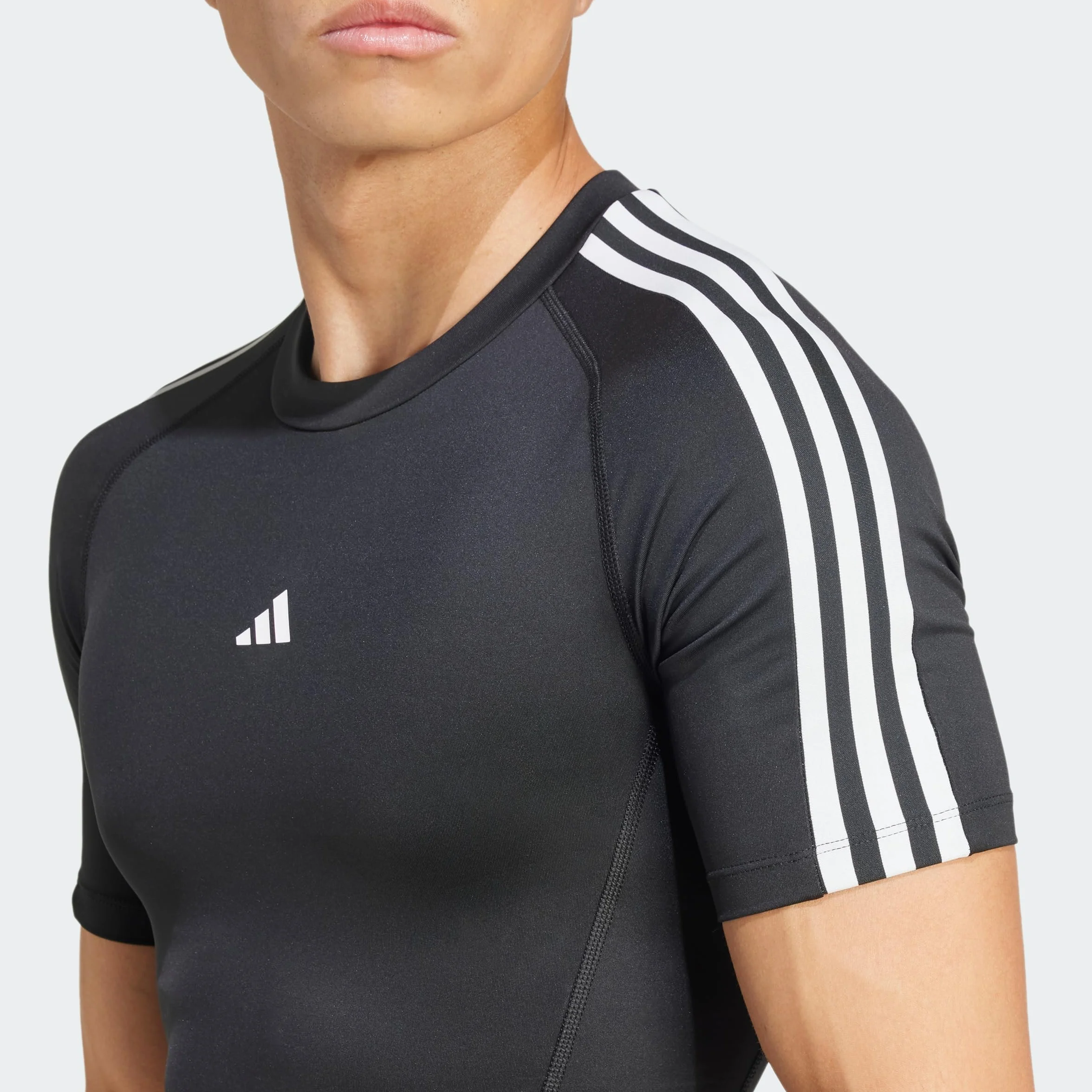 adidas Mężczyźni TECHFIT COMPRESSION TRAINING 3-STRIPES T-SHIRT, Black, XXL