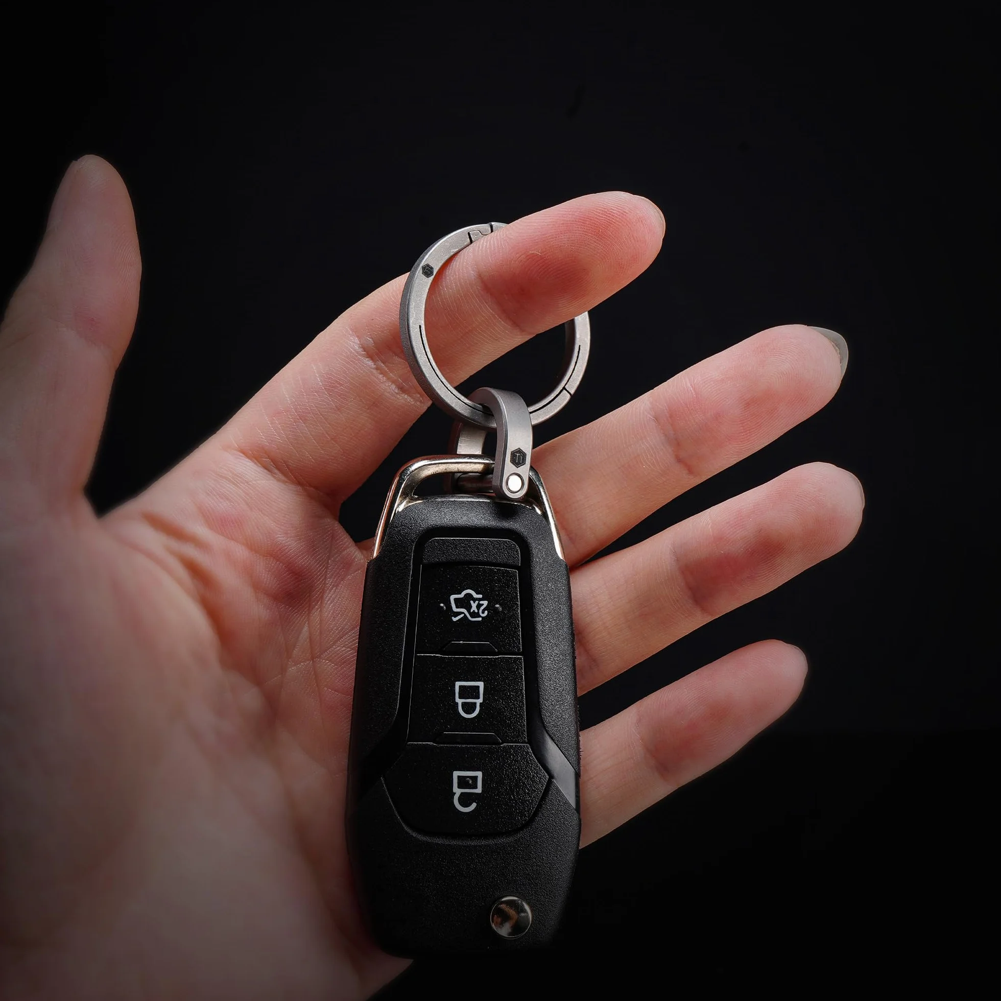 KeyUnity Tytanowy boczny brelok do kluczy, szybkie odpinanie, minimalistyczny brelok do kluczy, do karabińczyka, kluczy samochodowych i kluczy domowych