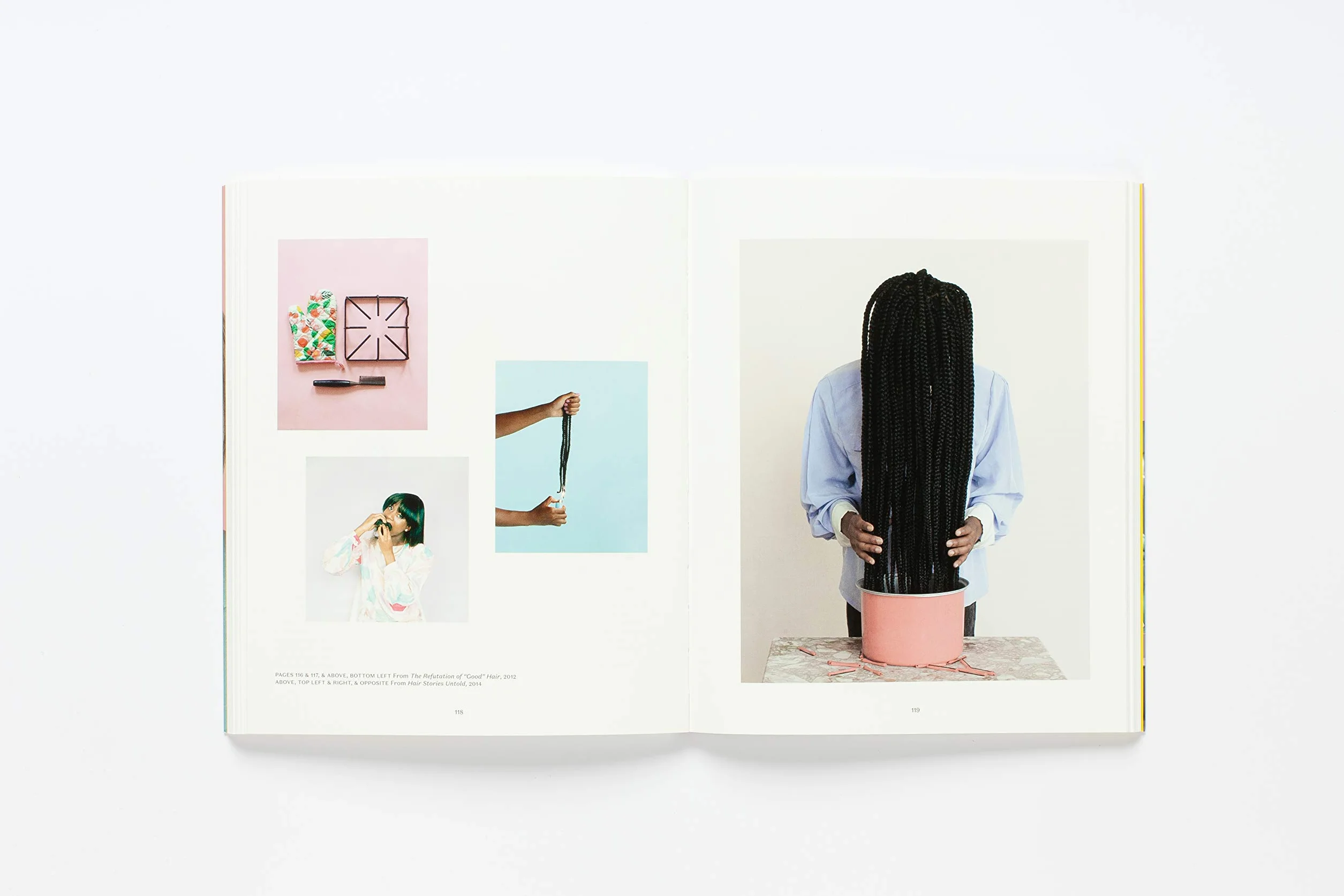 Girl on Girl: Art and Photography in the Age of the Female Gaze (40 Artists Redefining the Fields of Fashion, Art, Advertising and Photojournalism)
