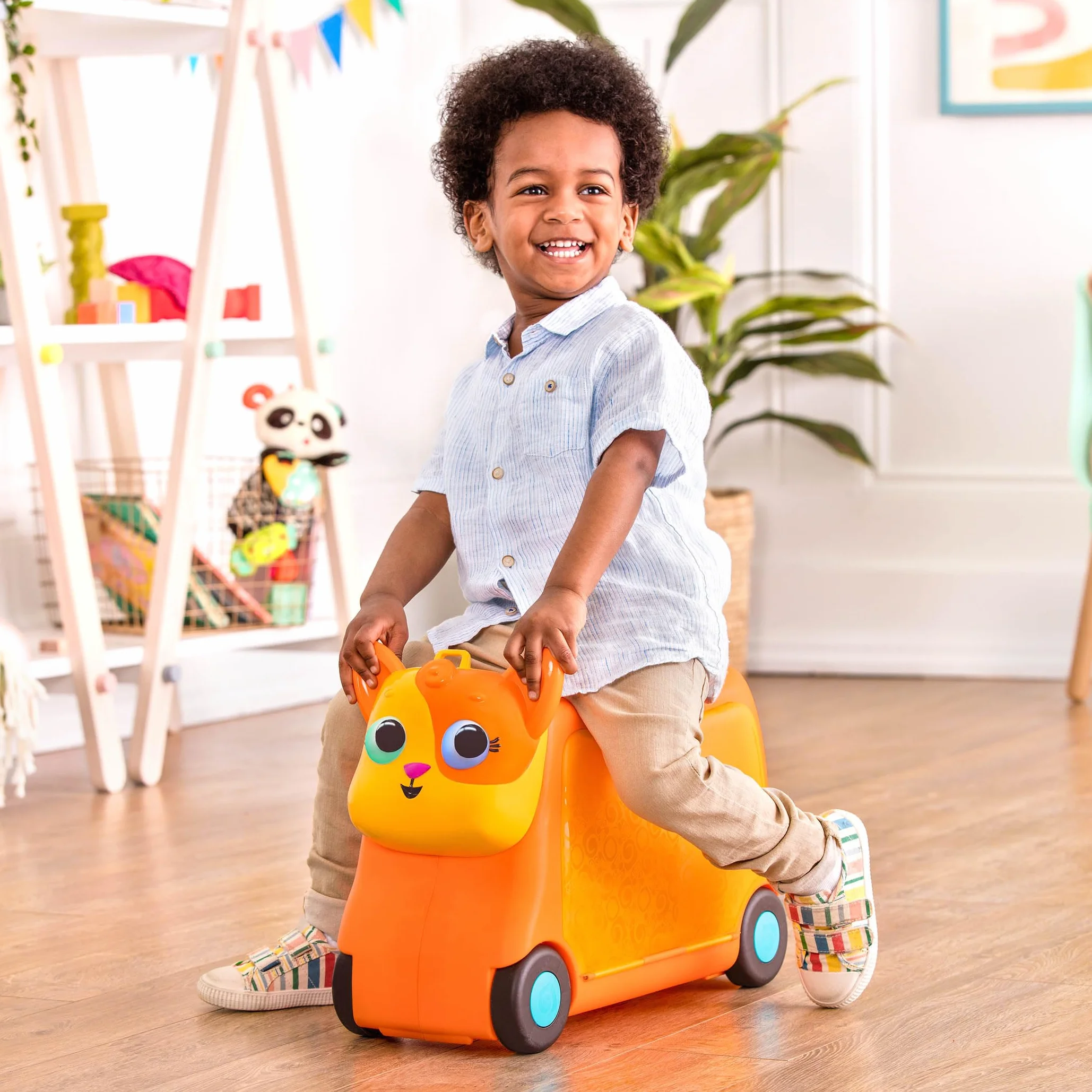 B. toys Lolo – bagaż podręczny dla dzieci, walizka podróżna z oświetleniem i dźwiękiem, bagaż dziecięcy do siedzenia na górze, z miejscem do przechowywania, dla dziewcząt i chłopców od 2 lat